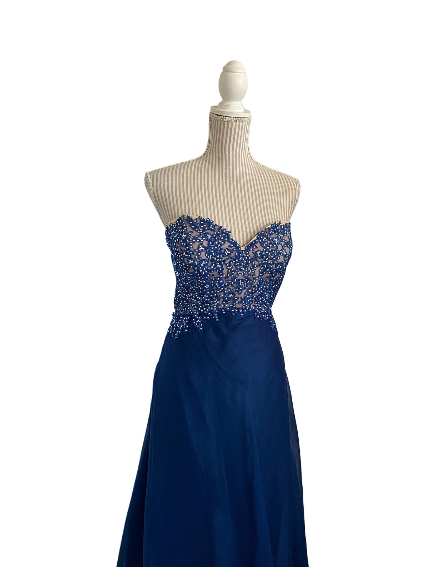 Vendu 2026 peres maristes - Bellissima - 14 ans - indigo