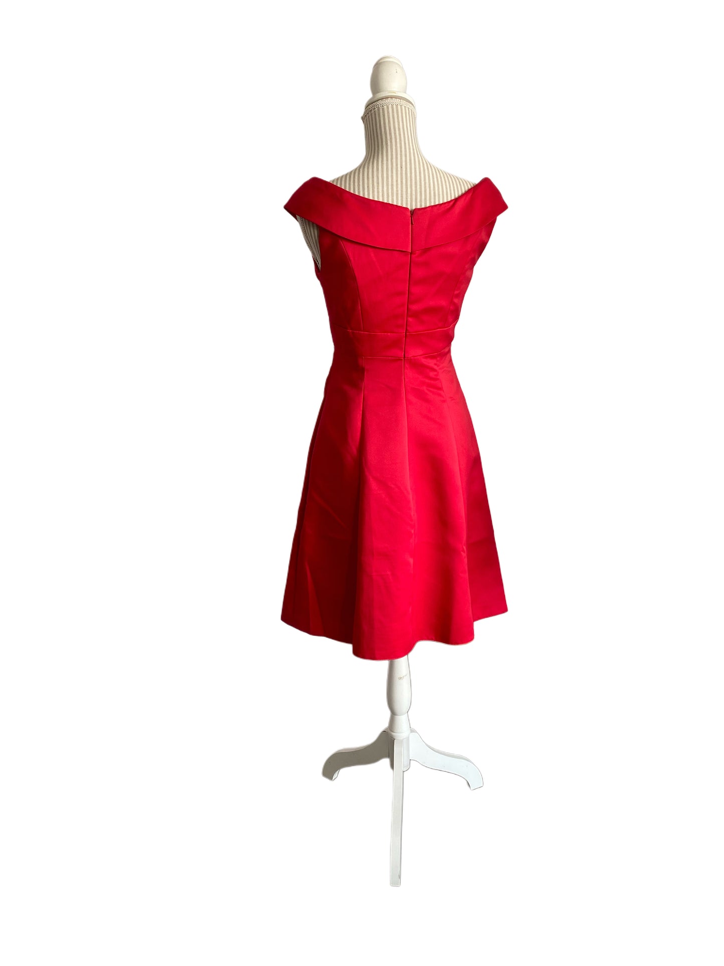 Petite robe cocktail classique - rouge scarlet - 6 ans