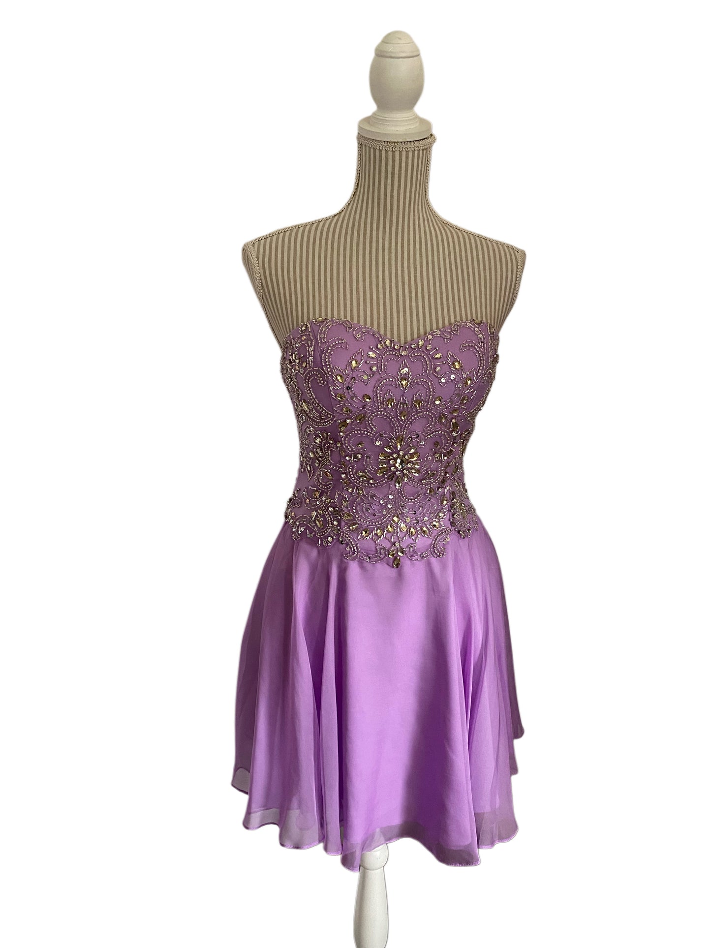 Jadore - lilas - 8 ans ( fait plus 4 ans )