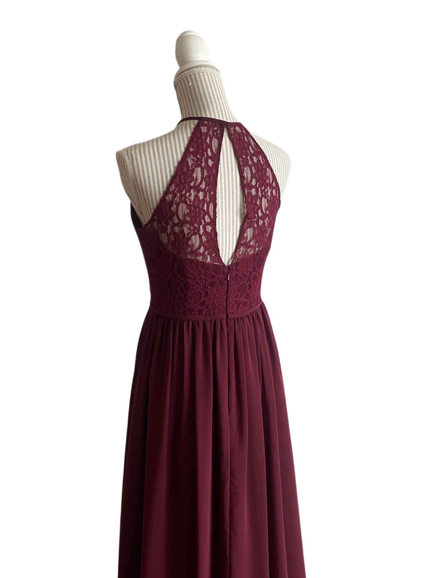 DH - 140-62 - 8 ans - burgurdy