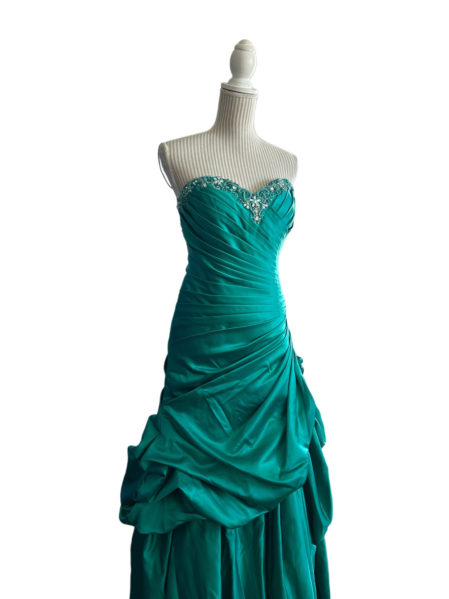 *** Vintage - jade - 260-23 - 22 ans -