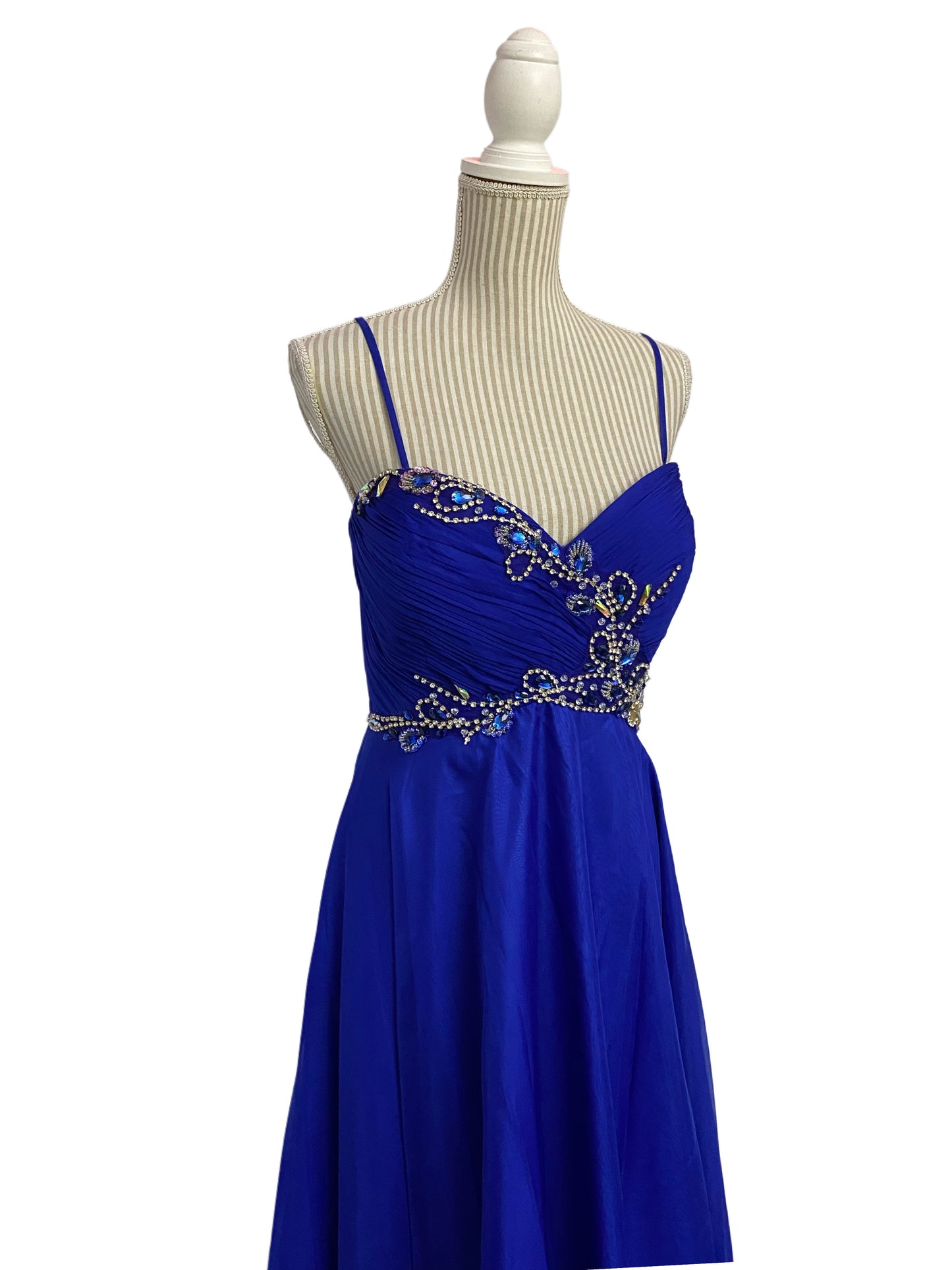 3550-581 - saphire - 18 ans