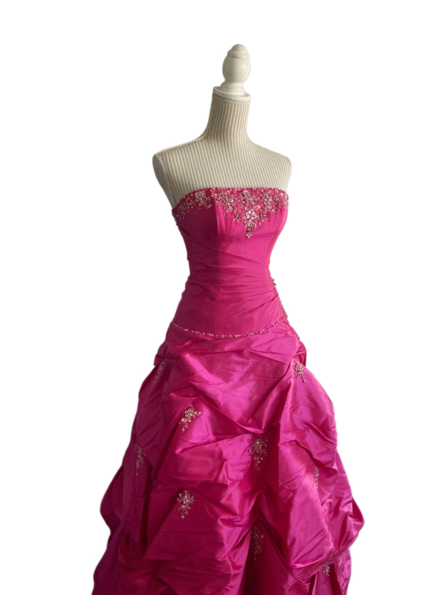 Charlene - cendrillon classique - 8 ans - fuschia