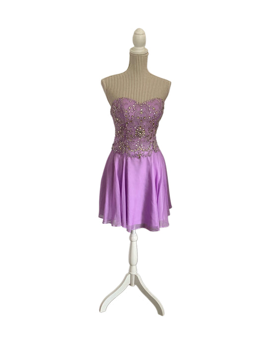 Jadore - lilas - 8 ans ( fait plus 4 ans )