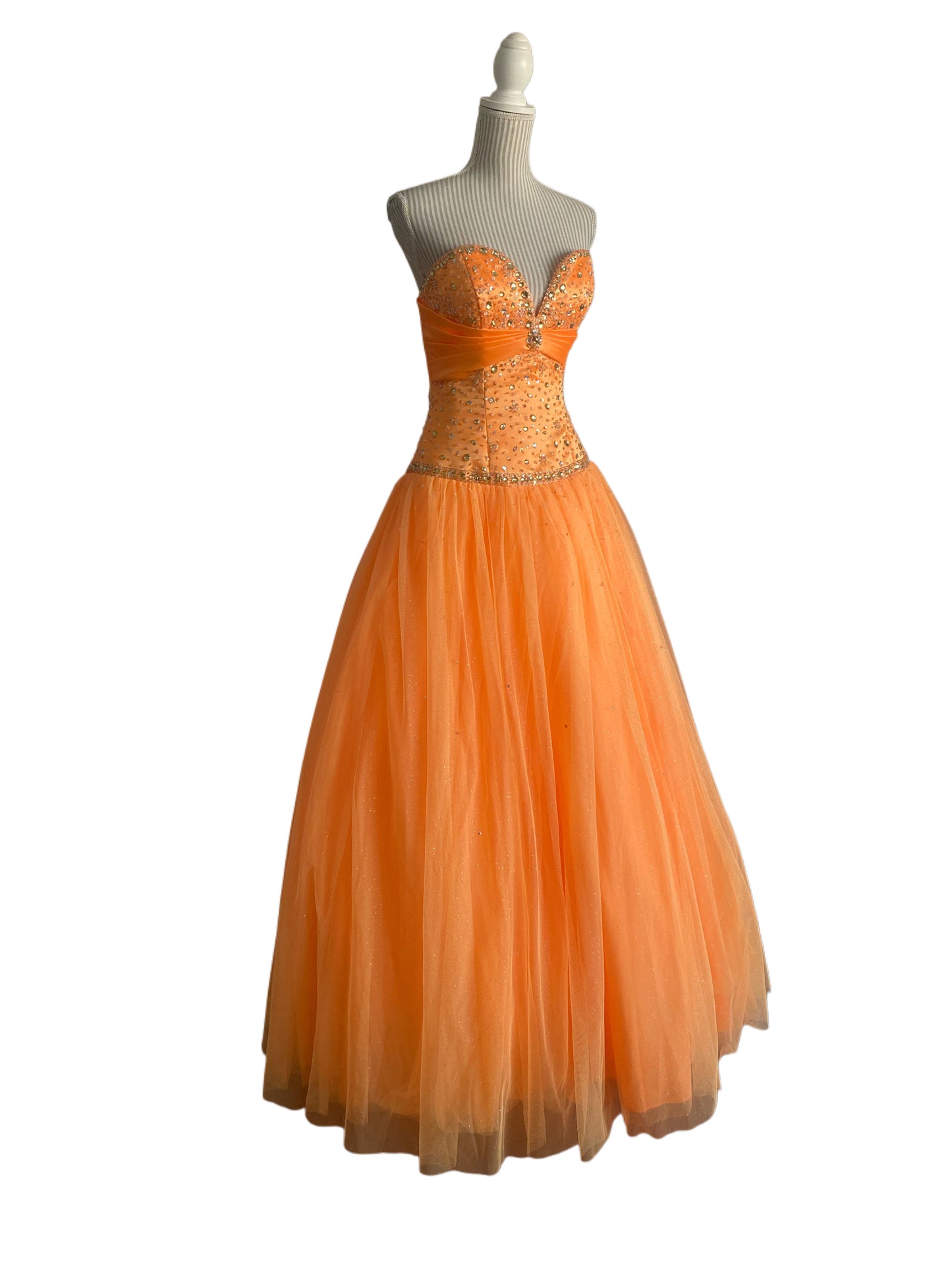 Sammie - cendrillon - 12 ans - orange ( faite petite )