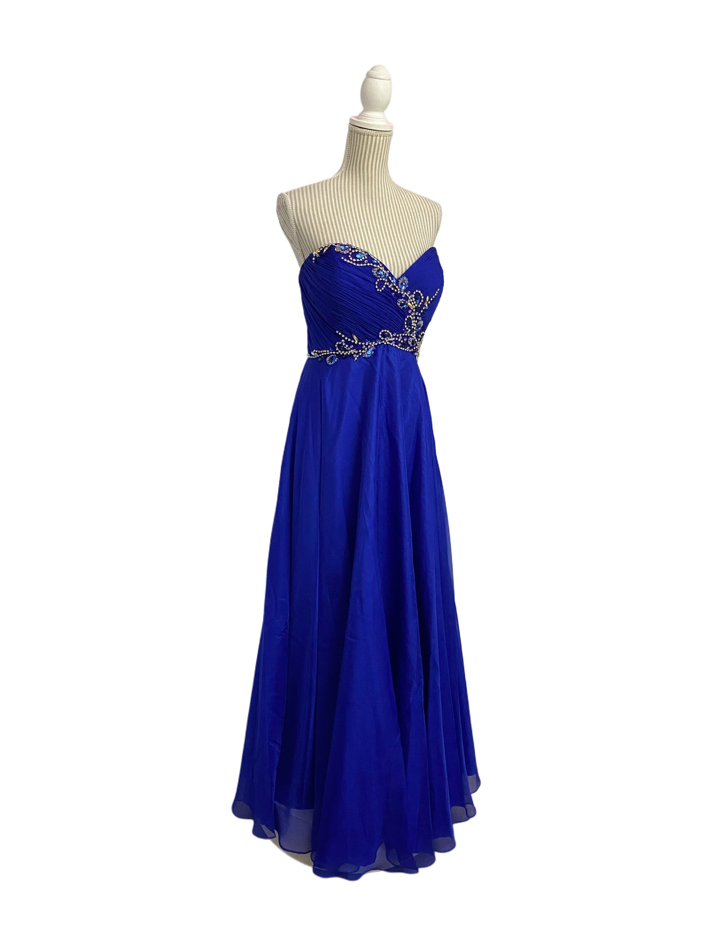 3550-581 - saphire - 18 ans