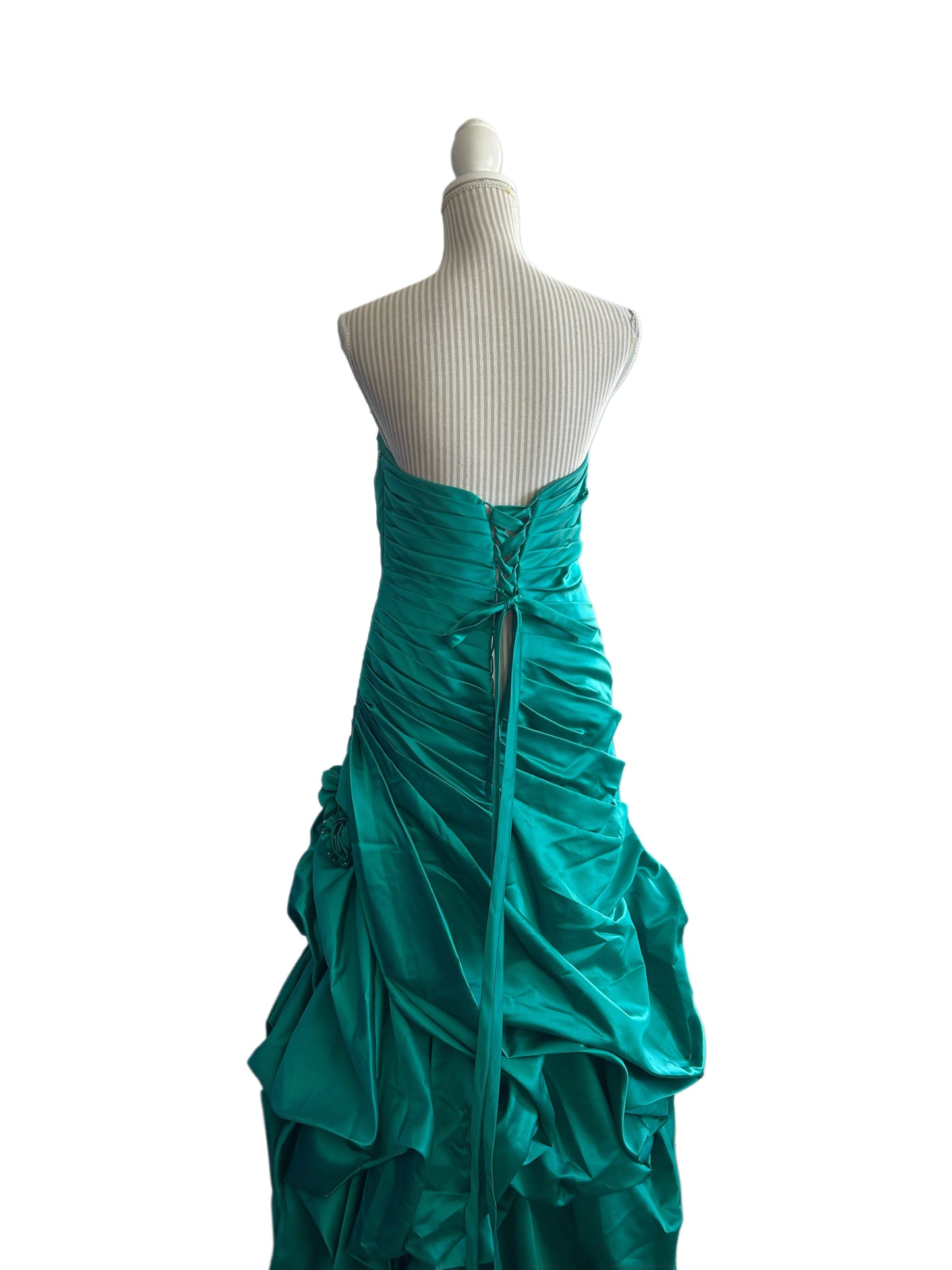 *** Vintage - jade - 260-23 - 22 ans -