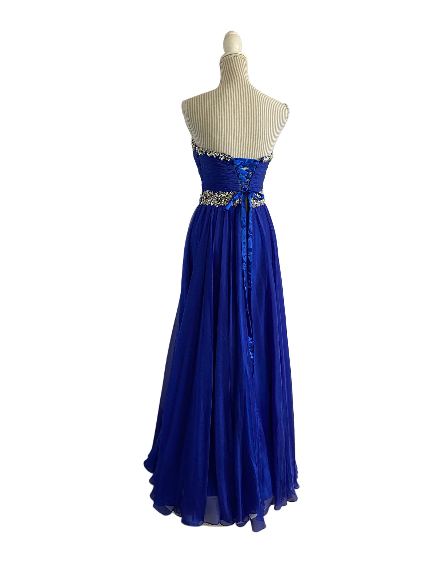 350-7076 - royal - 4 ans - faite grande