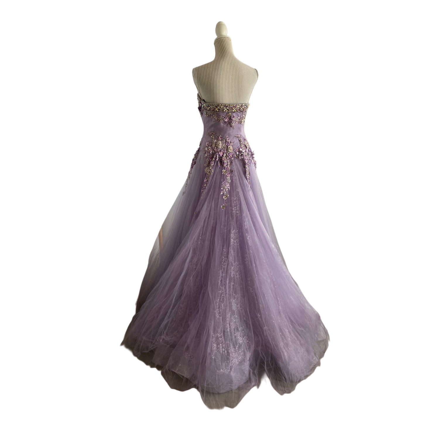 Vendu 20 dec 25 - bal 2026 - 550-13 - lilac - 6 ans
