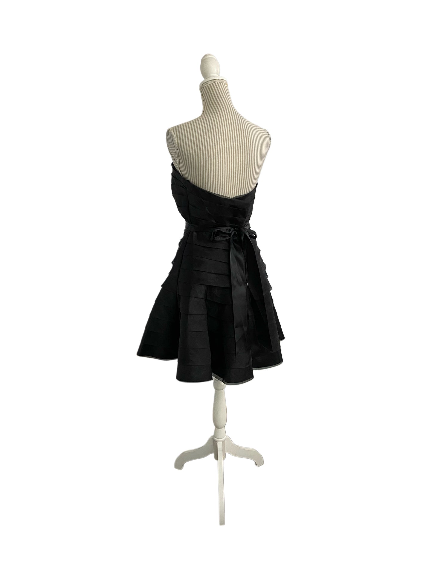 Petite robe cocktail a etage - noire - 12 ans