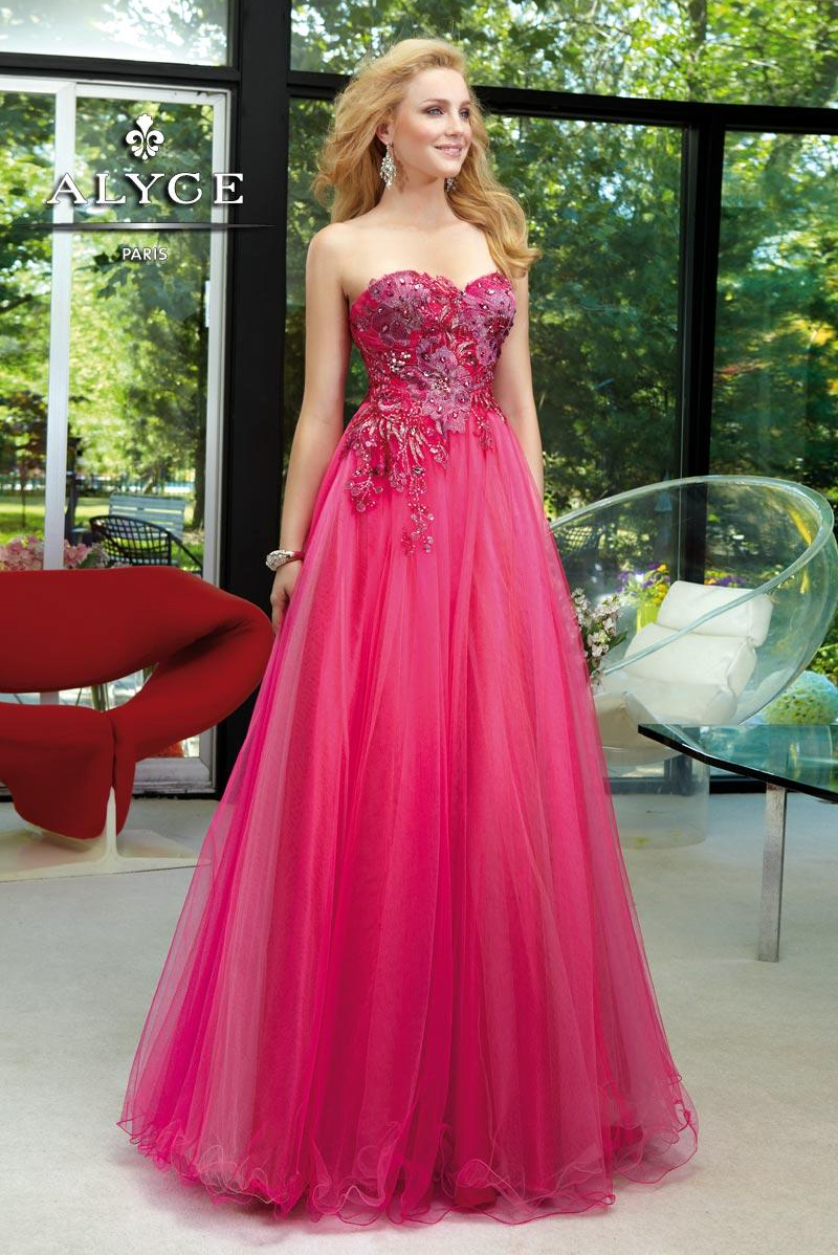 600-32 - Cendrillon - fuschia - 4 ans