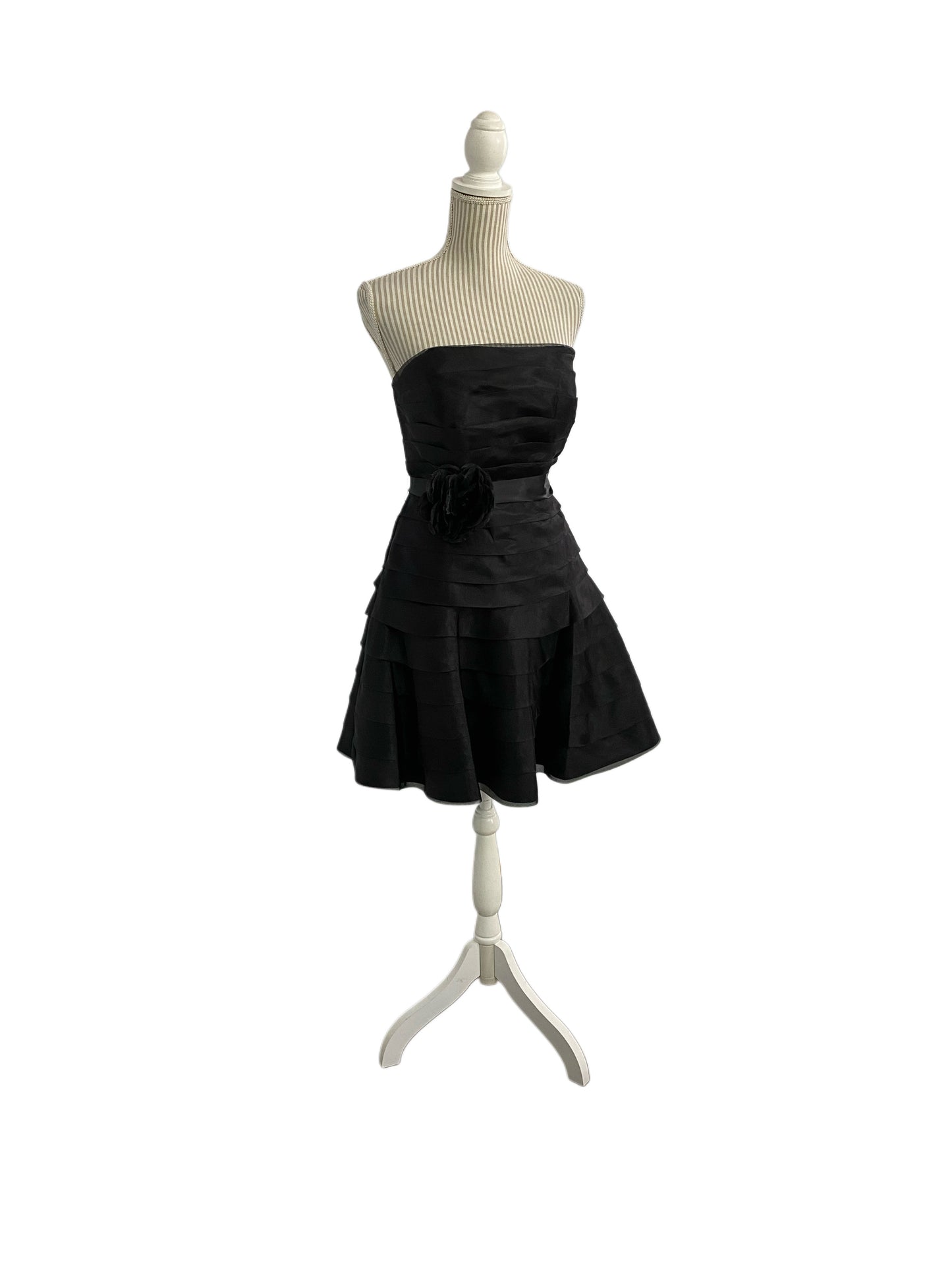 Petite robe cocktail a etage - noire - 12 ans